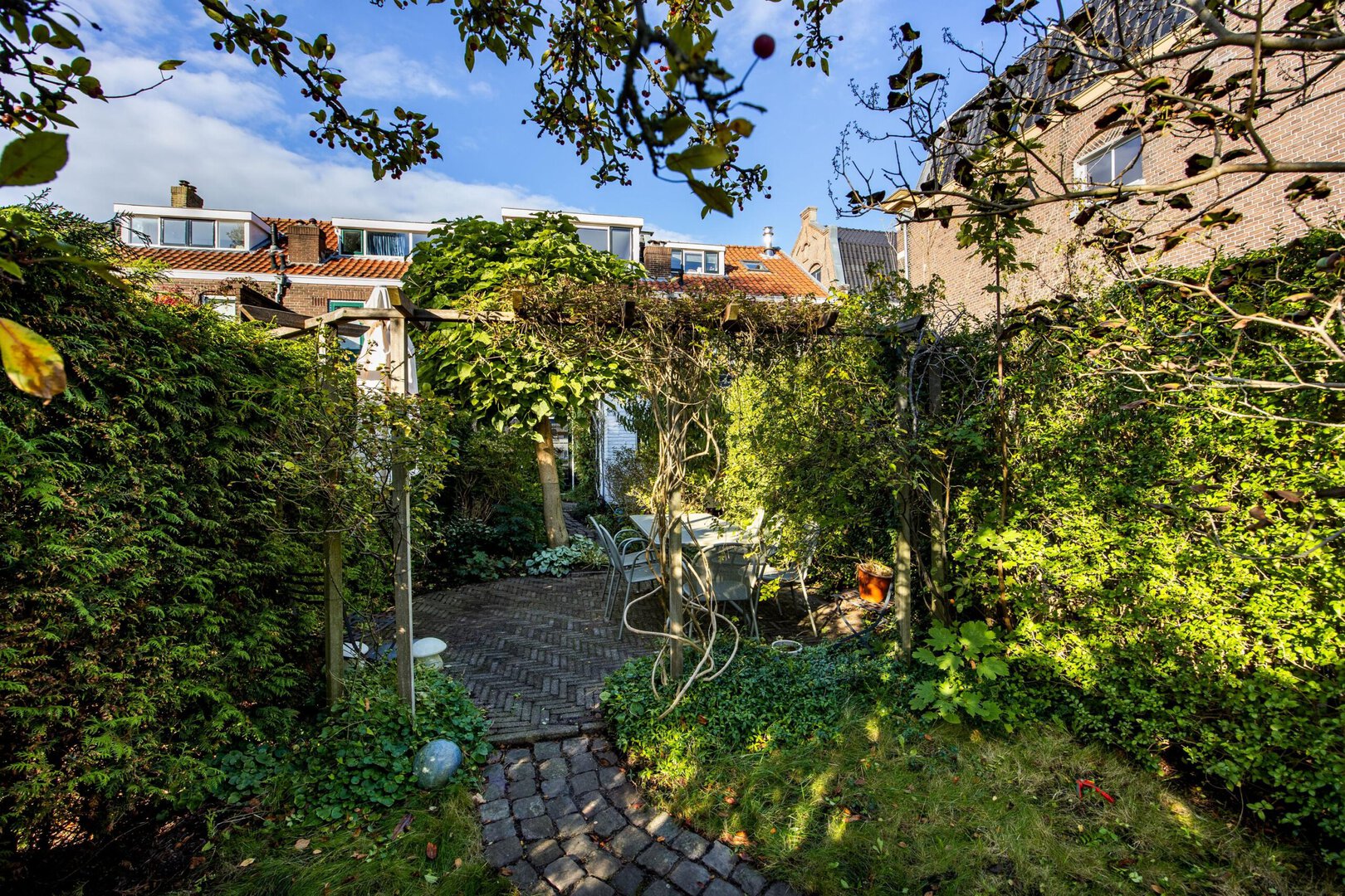 Tussenwoning te koop: Maredijk 13C, Leiden